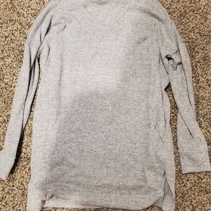 Gray oversized sweater with pockets small